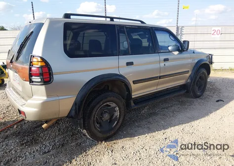2001 Mitsubishi Montero Es/Ls from USA, damaged, VIN 0JA4LS21HX1P06458